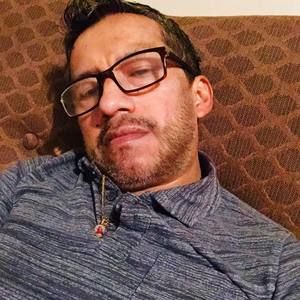 Meet your Posher, Manuel